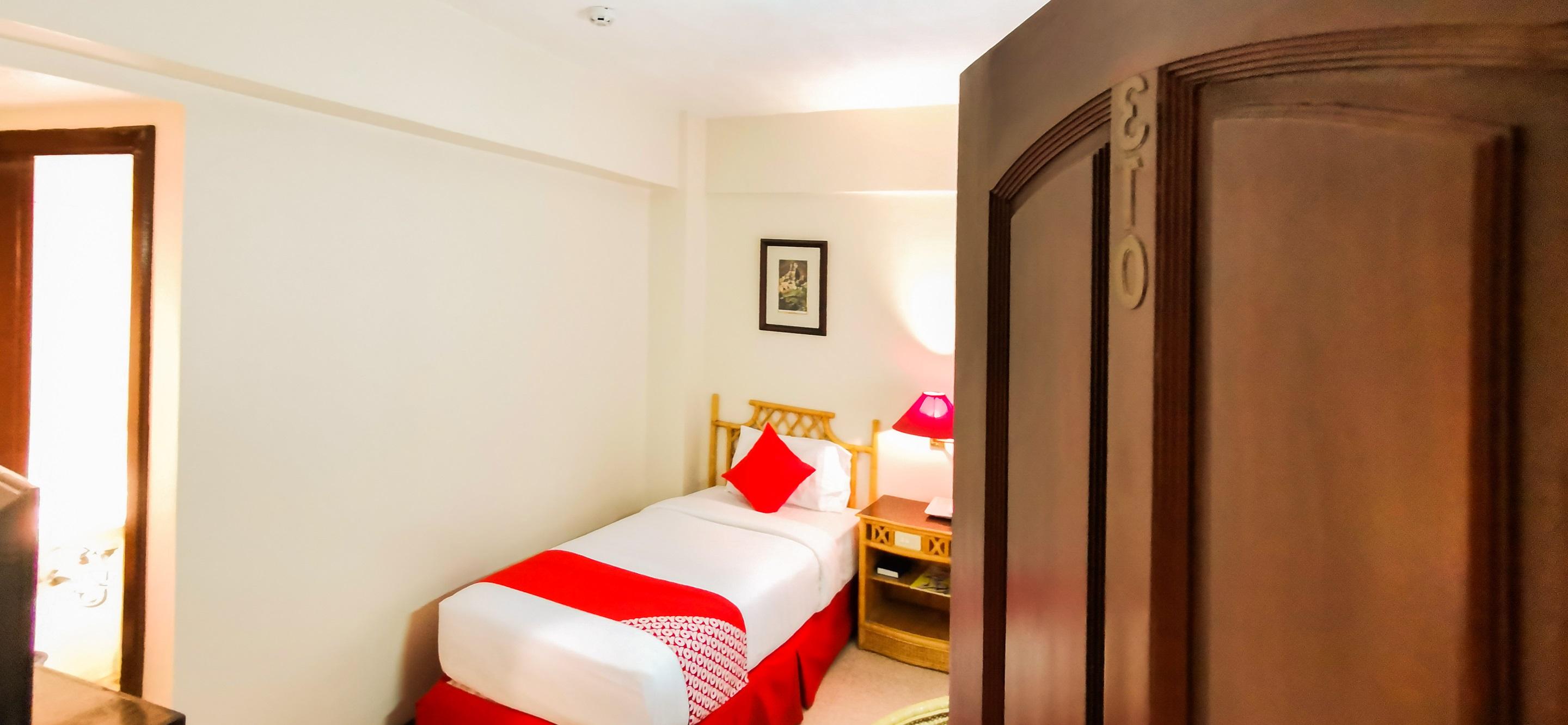 Oyo 414 Humberto'S Hotel Davao City المظهر الخارجي الصورة