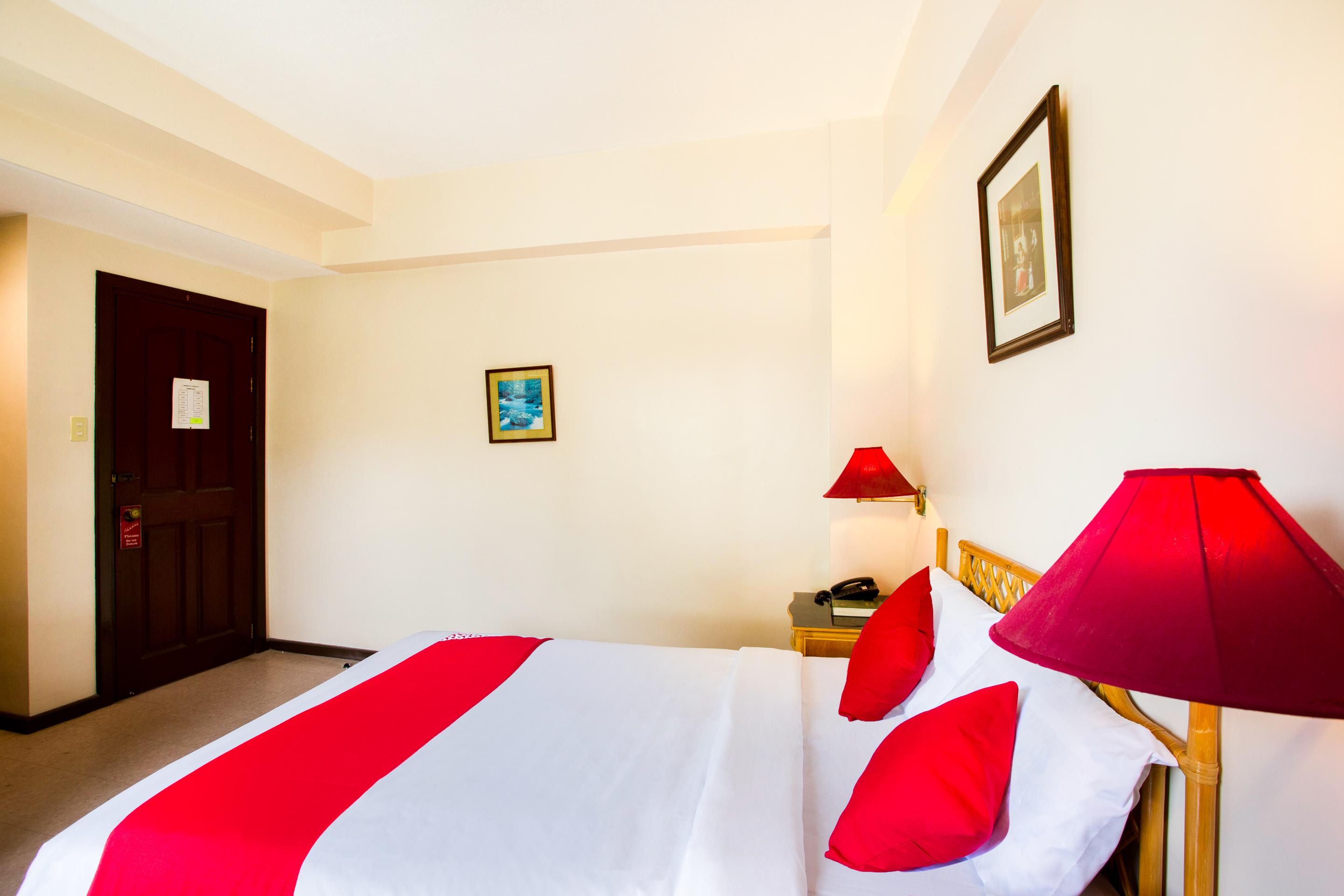 Oyo 414 Humberto'S Hotel Davao City المظهر الخارجي الصورة