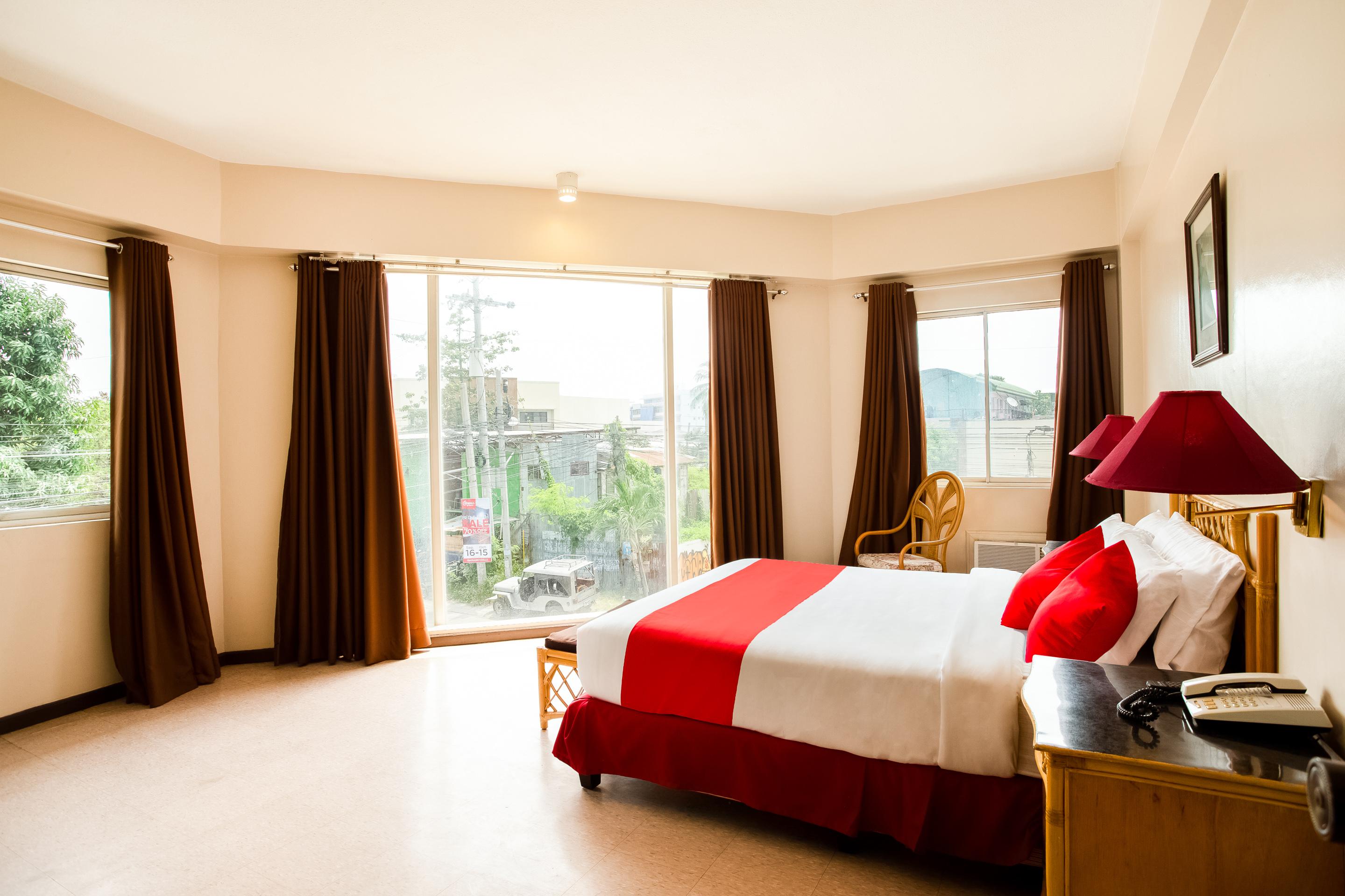 Oyo 414 Humberto'S Hotel Davao City المظهر الخارجي الصورة