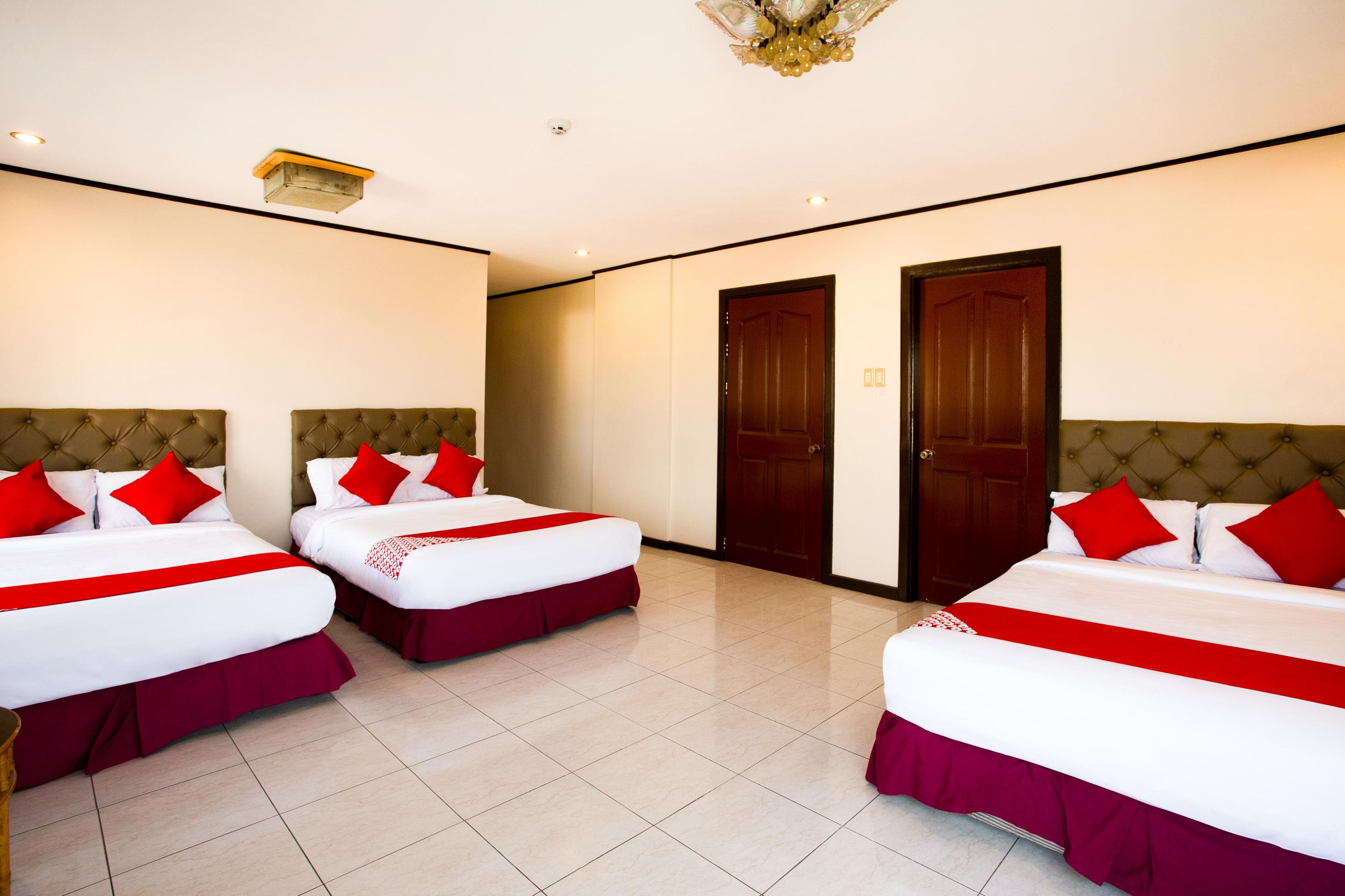 Oyo 414 Humberto'S Hotel Davao City المظهر الخارجي الصورة