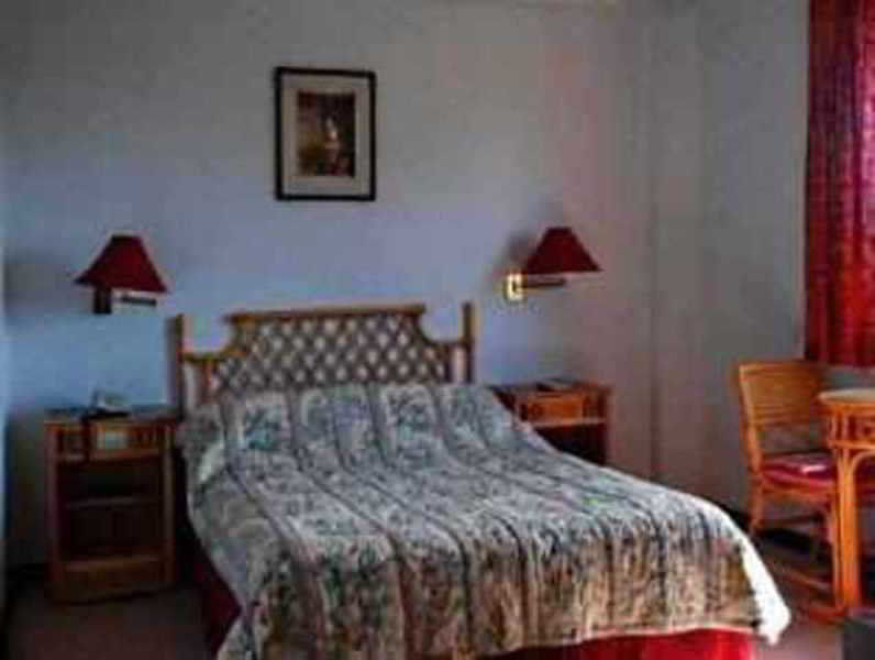 Oyo 414 Humberto'S Hotel Davao City المظهر الخارجي الصورة