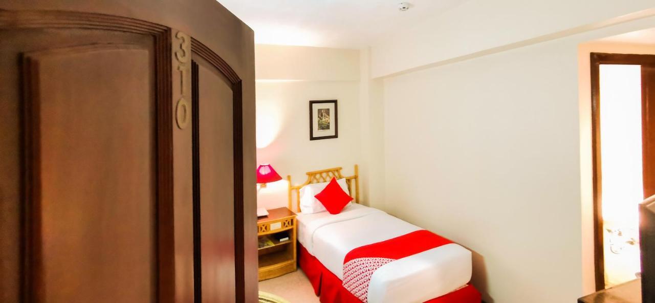 Oyo 414 Humberto'S Hotel Davao City المظهر الخارجي الصورة