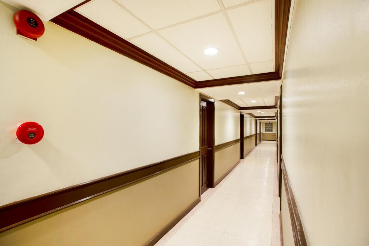 Oyo 414 Humberto'S Hotel Davao City المظهر الخارجي الصورة